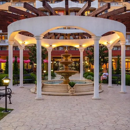 Aparthotel Royal Sun Complex 3*