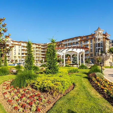 Ξενοδοχείο με διαμερίσματα Royal Sun Complex 3*