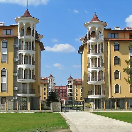 Royal Sun Complex Apartmanhotel 3*