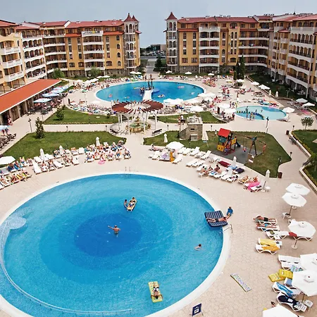 Royal Sun Complex 아파트호텔