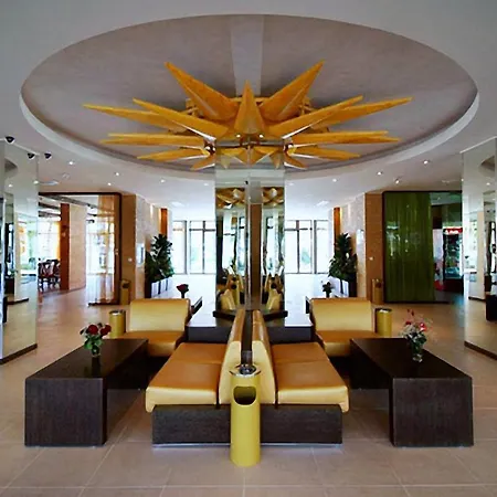 Royal Sun Complex 아파트호텔 3*
