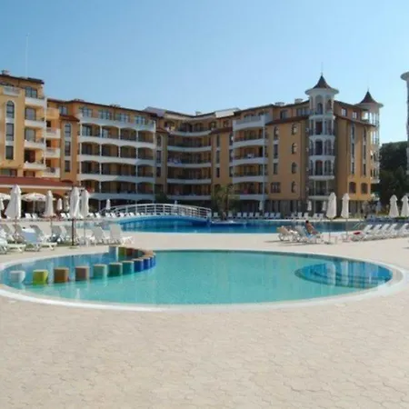 アパートホテル Royal Sun Complex