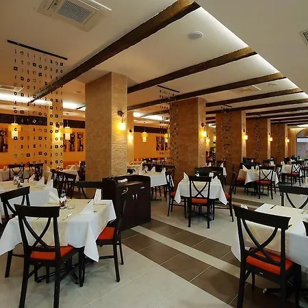 Royal Sun Complex 3* Napospart