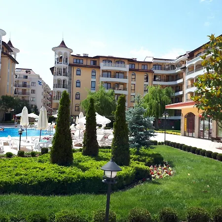 Royal Sun Complex 3* 써니비치