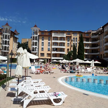 Lägenhetshotell Royal Sun Complex 3*