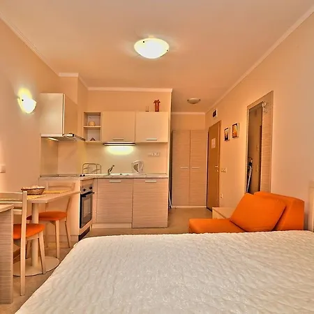 Royal Sun Complex Slăntjev Brjag